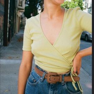 Lisa Says Gah Lucille Wrap Top Sage M